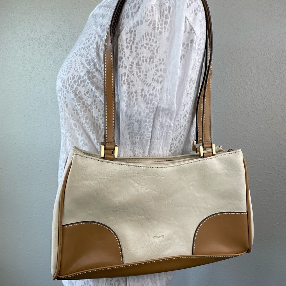 Mondani New York Cream and Tan Simulated Leather Shoulder Bag EUC